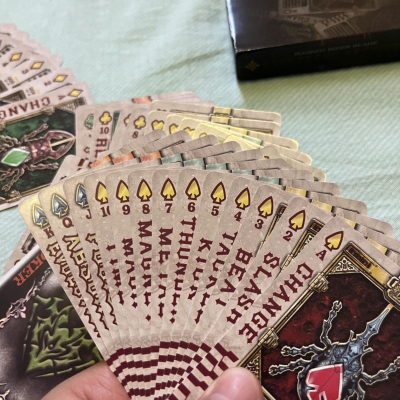 Bandai Kamen Rider персонажи а – обзор и цена Themed Playing Card